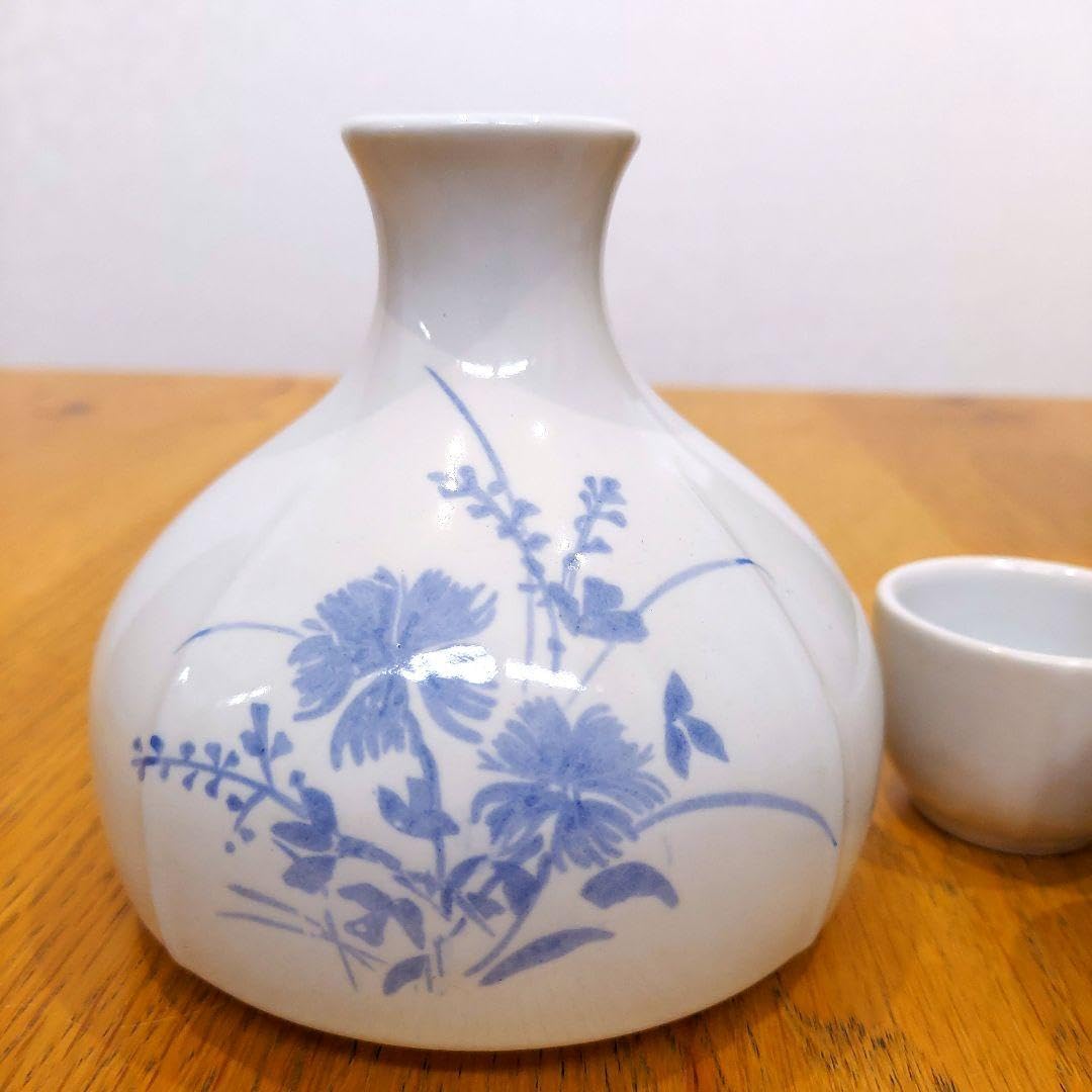 坪内正庵『水墨山水』 尺八　共箱・外箱付き　掛け軸　真作 坪内正庵『水墨山水』 尺八 共箱・外箱付き 掛け軸 真作 坪内正庵